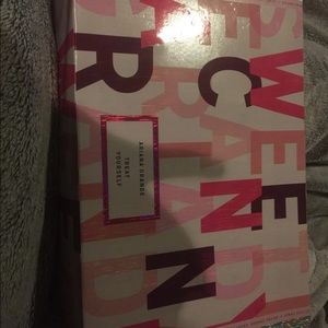 Ariana Grande sweet like candy perfume box set